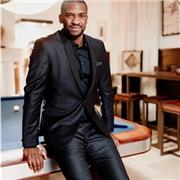 Professeur d’anglais bilingue disponible pour l’enseignement de la discipline à tous niveaux (primaire, collège, lycée, supérieur)